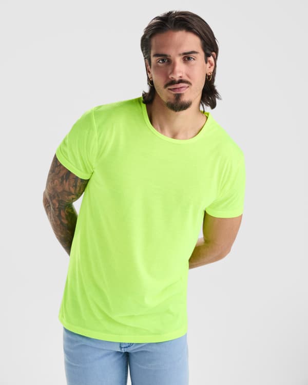 Camiseta AKITA